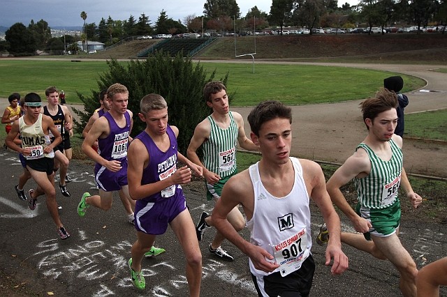 2010NCSXC BD3-025.JPG - 2010 North Coast Section Cross Country Championships, Hayward High School, Hayward, California